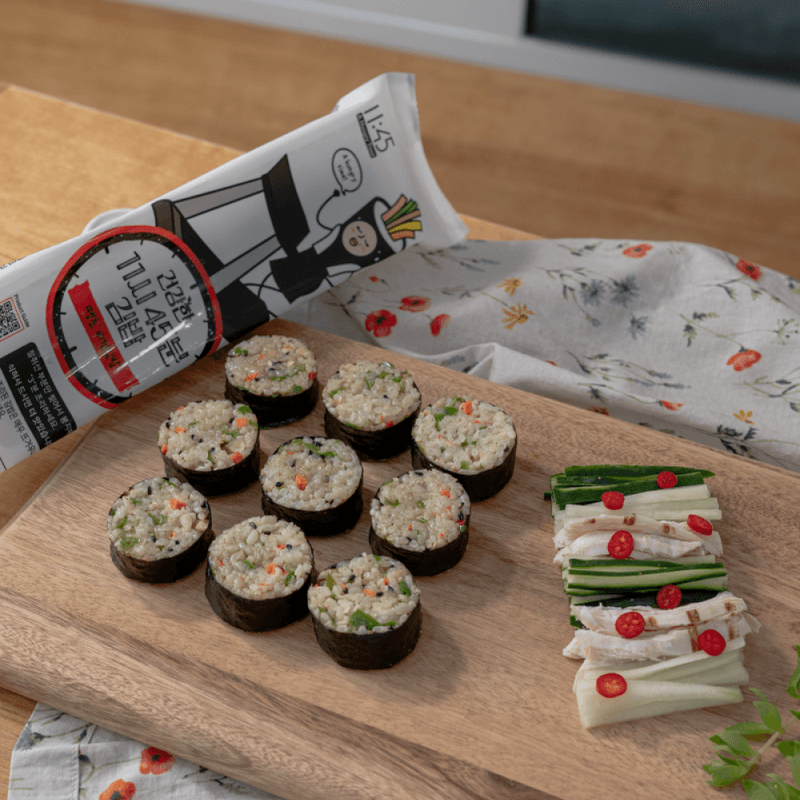 Buy 11:45 Spicy Pepper Vegan Kimbap 7.76oz | HMart - H Mart