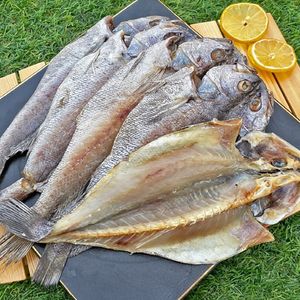 국산 반건조 민어 (200g내외) 4마리 생선구이 반찬